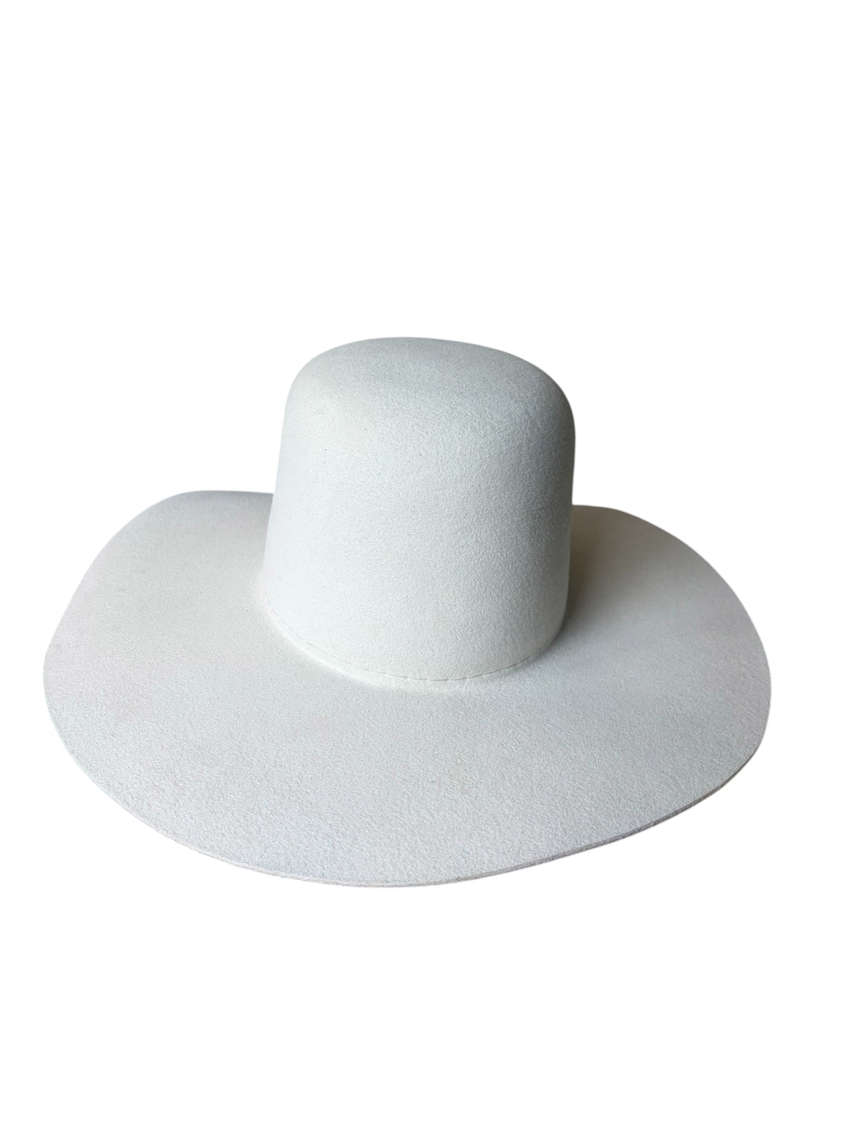 Hat Bodies with sweatband - 100% second quality fur felt - 220 gms - off white