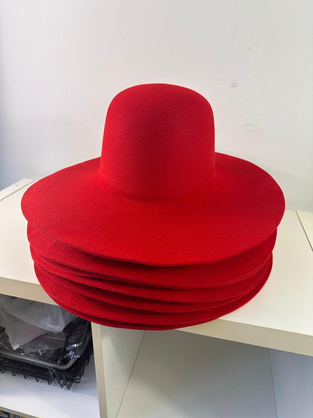 Hat Bodies 100% fur 220 gms - Red - Preblocked