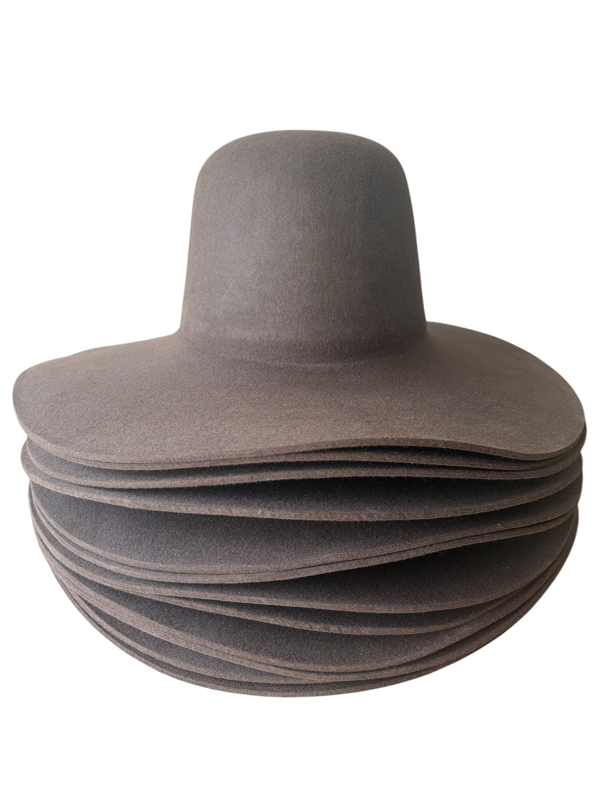 Hat Bodies 100% fur 220 gms - Light Brown - Preblocked