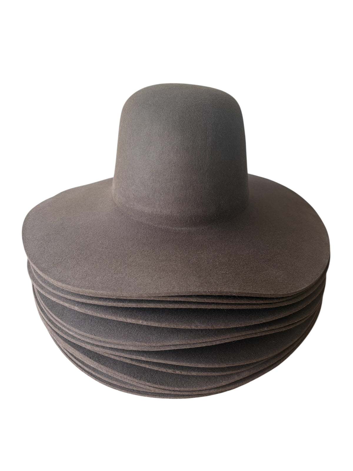 Hat Bodies 100% fur 220 gms - Light Brown - Preblocked