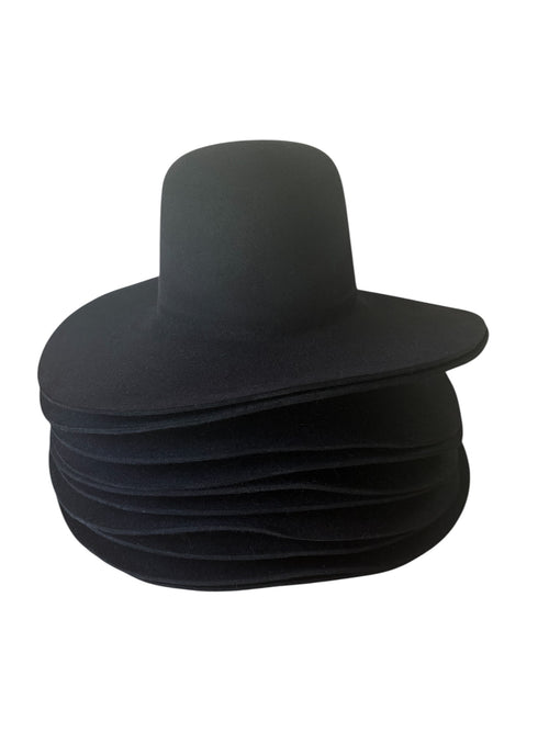 Hat Bodies 100% fur 220 gms - Black - Preblocked
