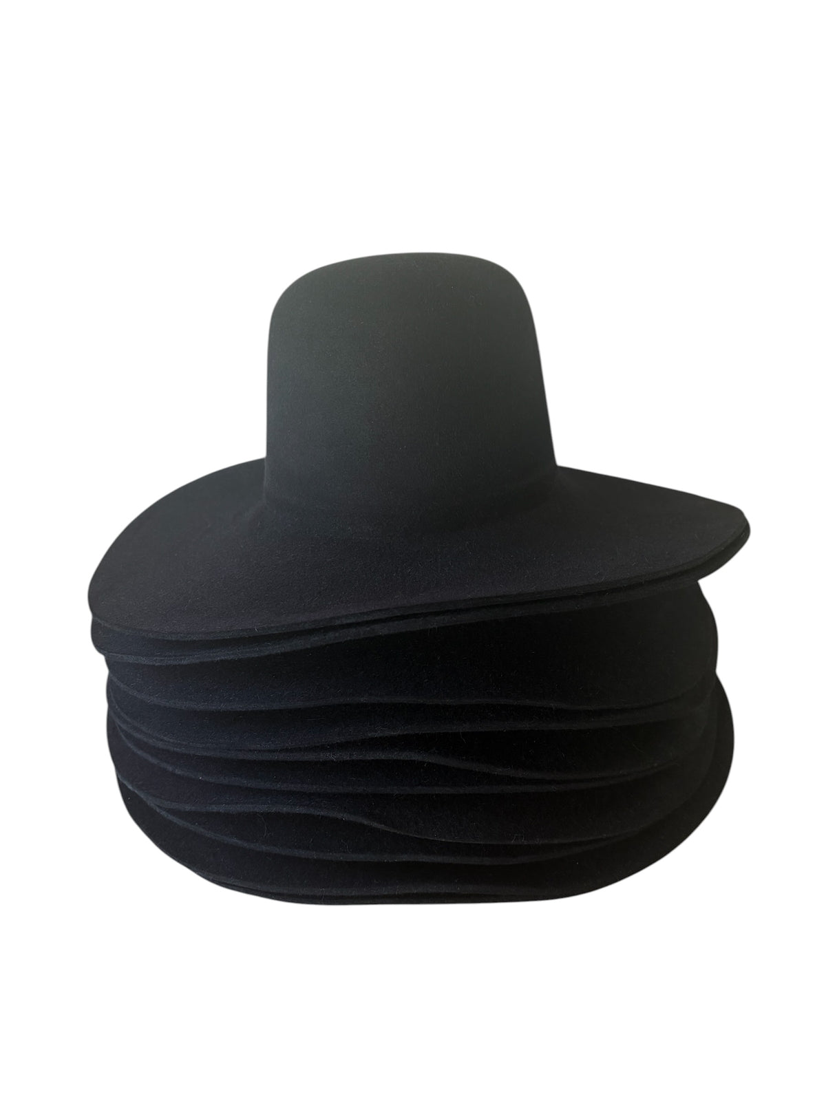 Hat Bodies 100% fur 220 gms - Black - Preblocked
